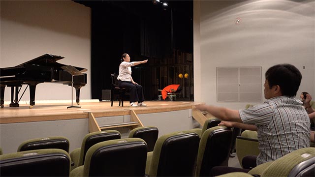 柳田さんの柔軟体操