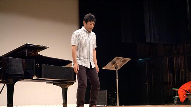 柳田先生の発声練習