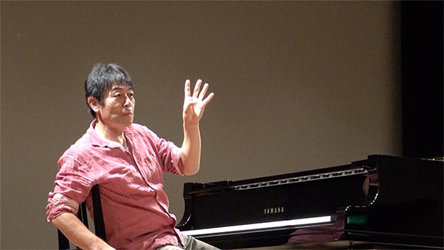 柳田先生の発声練習