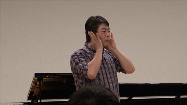 柳田先生の発声練習