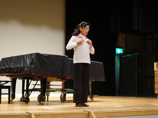 藤本先生の柔軟体操