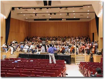 延フィルと合唱団のリハーサル