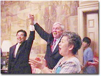桜井市長とマッグリン市長