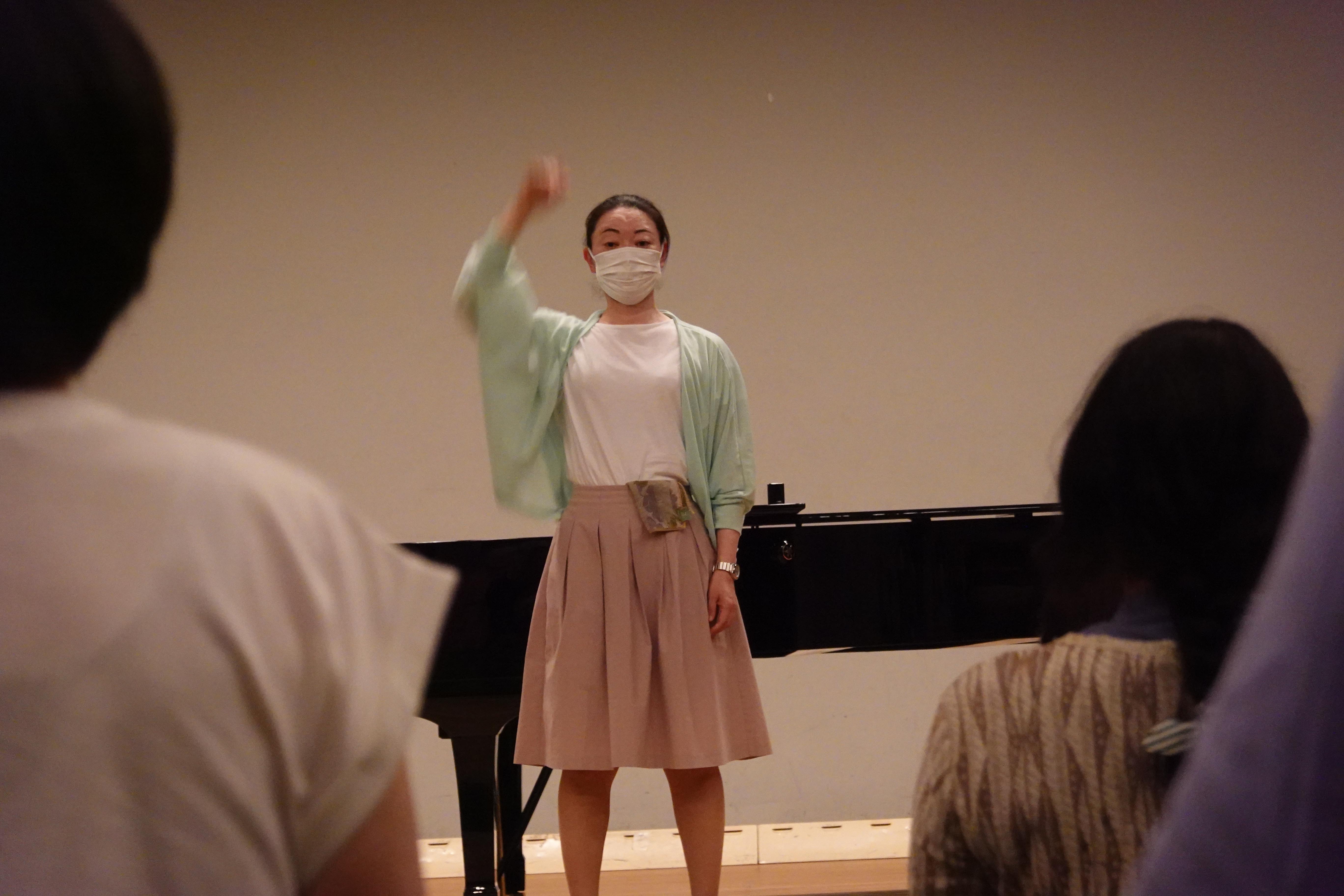 米良先生の発声練習